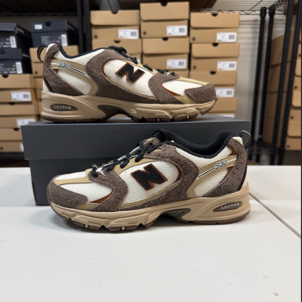 NEW BALANCE'S MEN 530 (BROWN BEIGE)